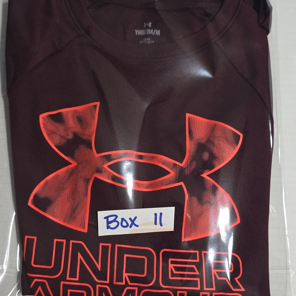 Under Armour, Size M, Long Sleeves Shirt